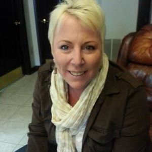 Meet your Posher, Joni